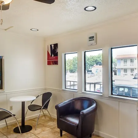 Americas Best Value Inn San Antonio-3